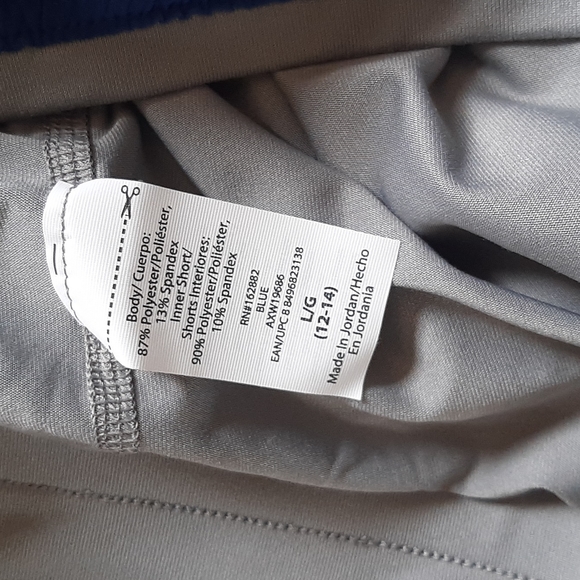 New Active Top and Running Short Set. - Picture 10 of 10